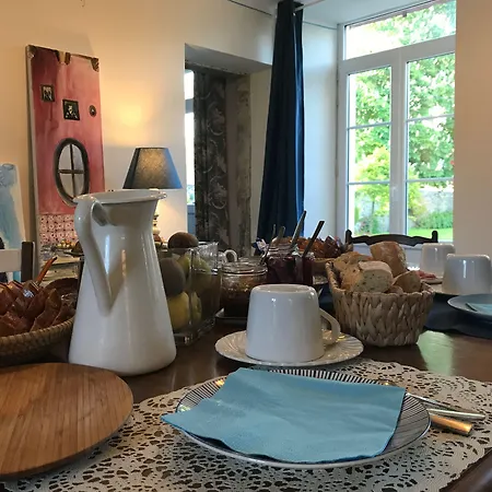 فندق مبيت وإفطار L'ermitage سانت-فاست-لا-هوغ